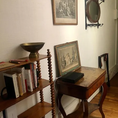 Petit Douillet, Centre Historique De